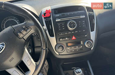 Универсал Kia Ceed 2009 в Владимирце