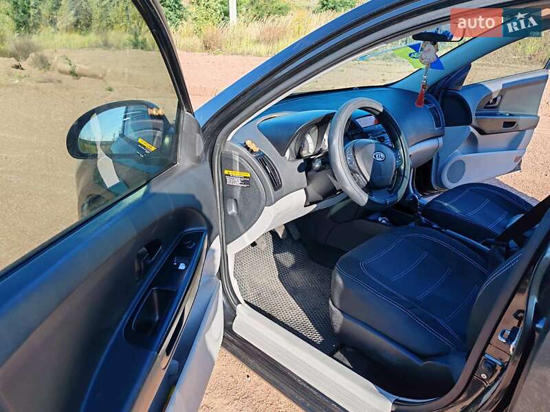 Універсал Kia Ceed 2008 в Житомирі