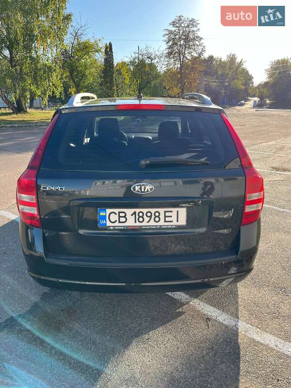 Универсал Kia Ceed 2008 в Чернигове