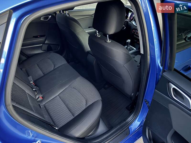 Хэтчбек Kia Ceed 2019 в Харькове