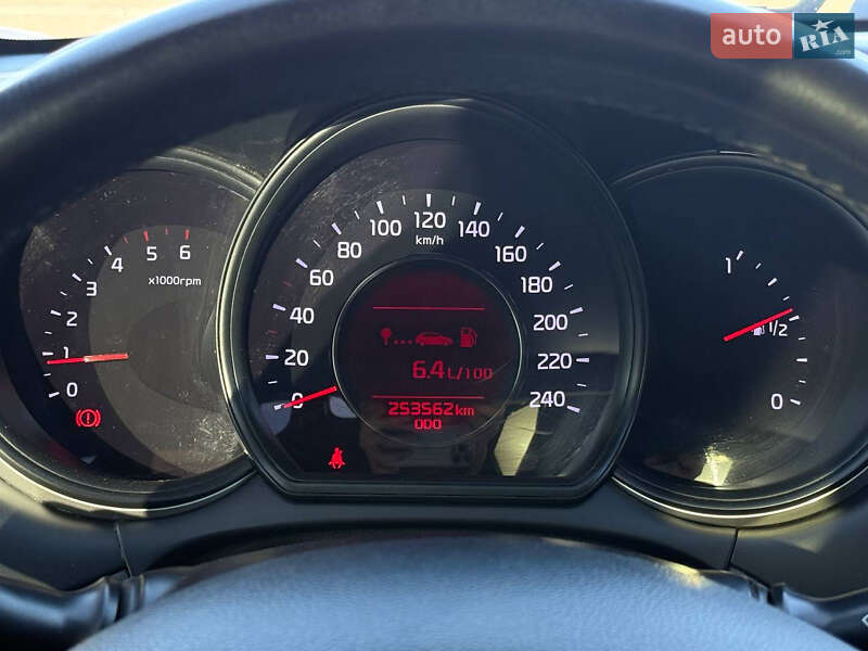 Универсал Kia Ceed 2017 в Киеве фото 10 Универсал Kia Ceed 2017 в Киеве