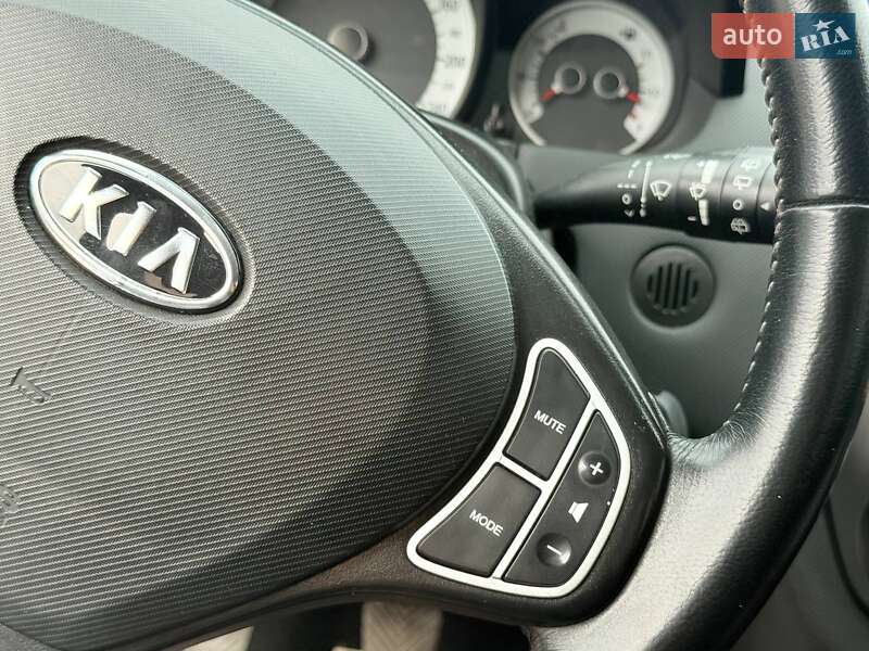 Хетчбек Kia Ceed 2009 в Харкові фото 16 Хетчбек Kia Ceed 2009 в Харкові