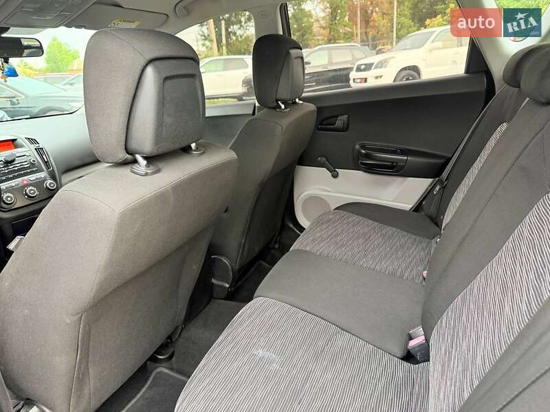 Хетчбек Kia Ceed 2009 в Харкові фото 20 Хетчбек Kia Ceed 2009 в Харкові