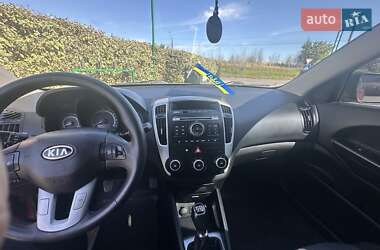 Универсал Kia Ceed 2009 в 