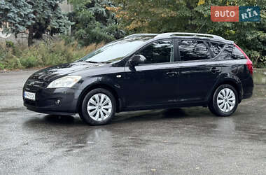 Универсал Kia Ceed 2008 в Киеве
