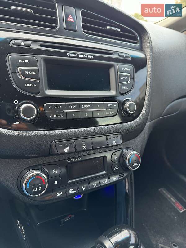 Хетчбек Kia Ceed 2013 в Києві