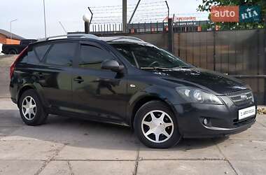 Универсал Kia Ceed 2008 в Киеве
