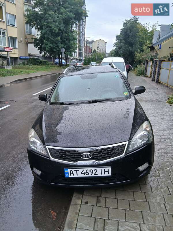 Универсал Kia Ceed 2011 в 