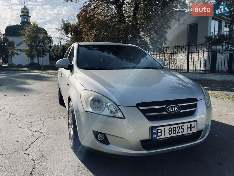 Хэтчбек Kia Ceed 2007 в Полтаве