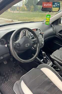 Универсал Kia Ceed 2011 в 