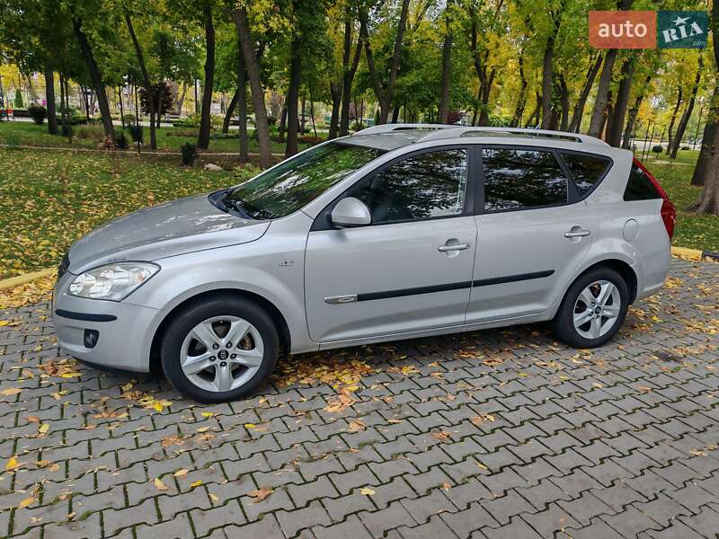 Універсал Kia Ceed 2008 в Олександрії