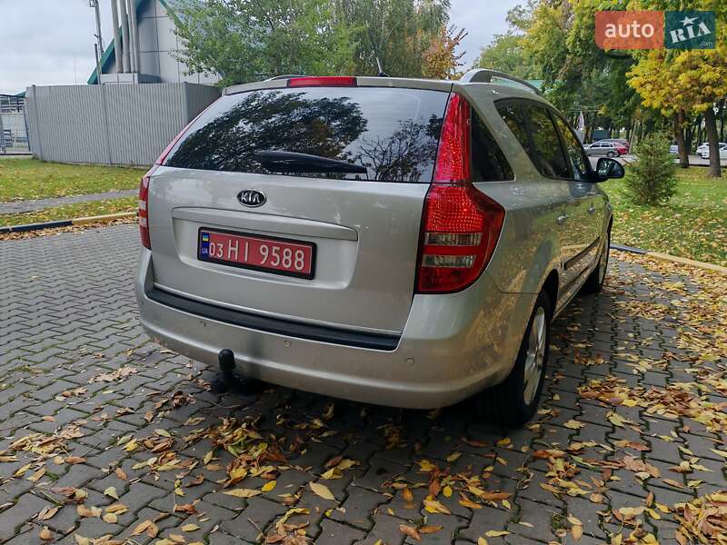 Універсал Kia Ceed 2008 в Олександрії