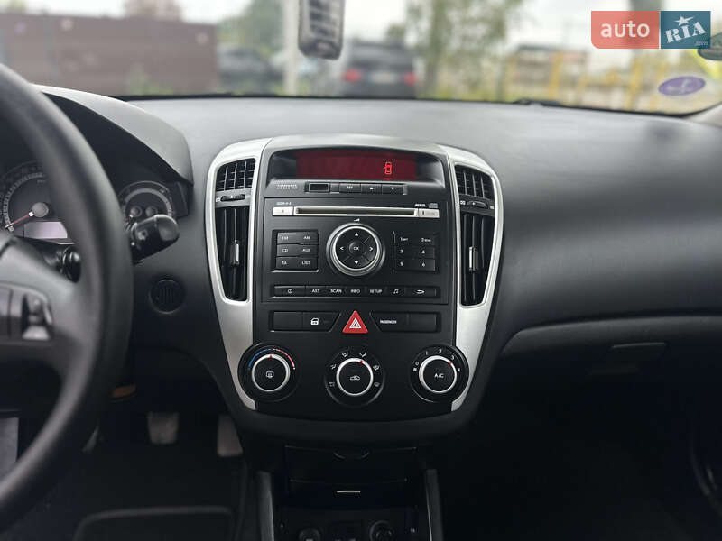 Универсал Kia Ceed 2009 в Виннице