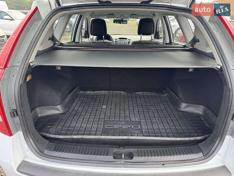 Універсал Kia Ceed 2011 в Луцьку