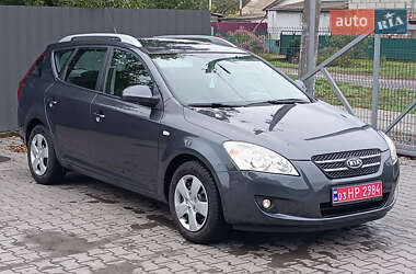 Универсал Kia Ceed 2009 в Красилове