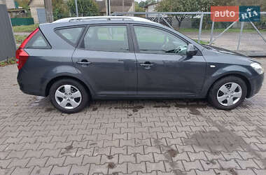 Универсал Kia Ceed 2009 в 
