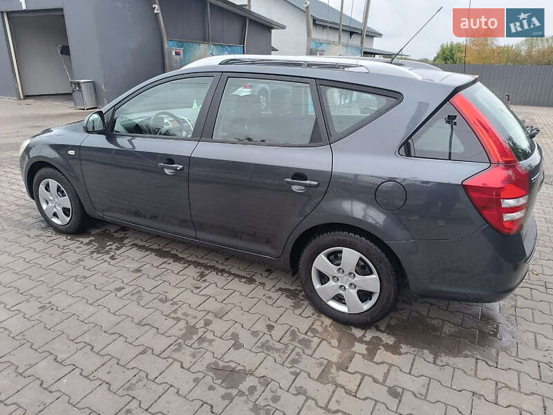 Универсал Kia Ceed 2009 в Красилове