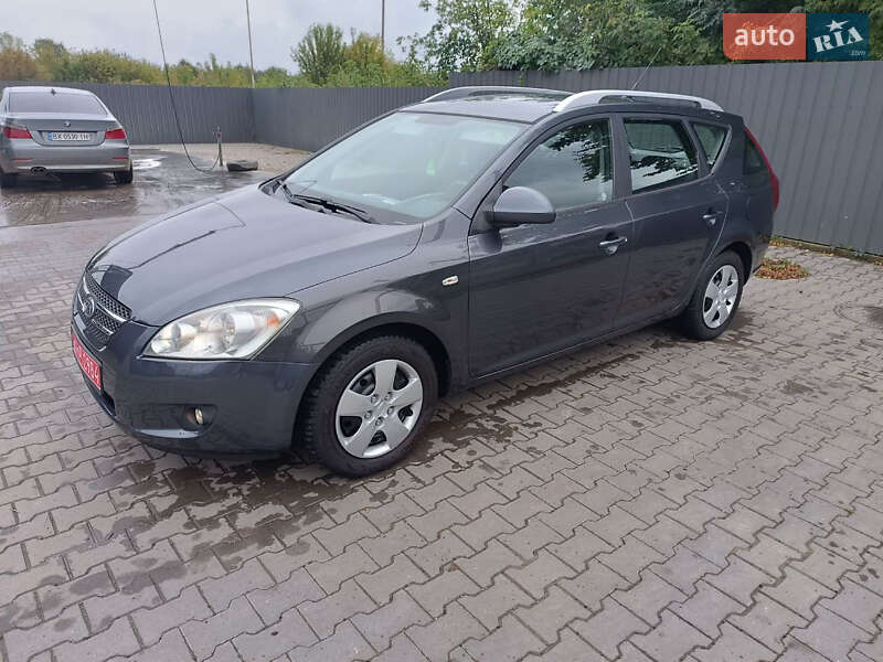 Универсал Kia Ceed 2009 в Красилове