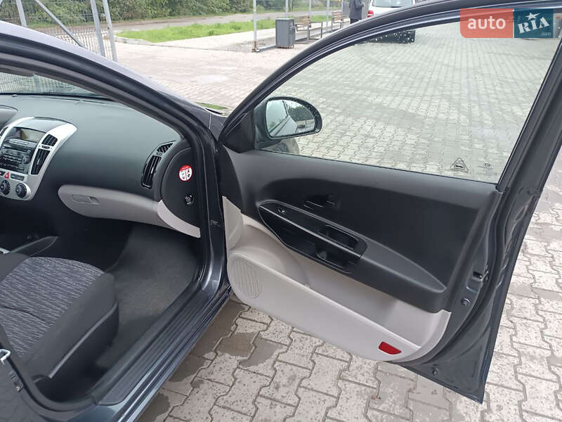 Универсал Kia Ceed 2009 в Красилове