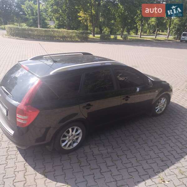 Универсал Kia Ceed 2008 в Миргороде