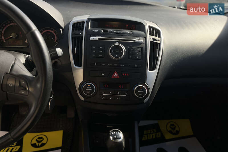 Універсал Kia Ceed 2009 в Мукачевому фото 20 Універсал Kia Ceed 2009 в Мукачевому