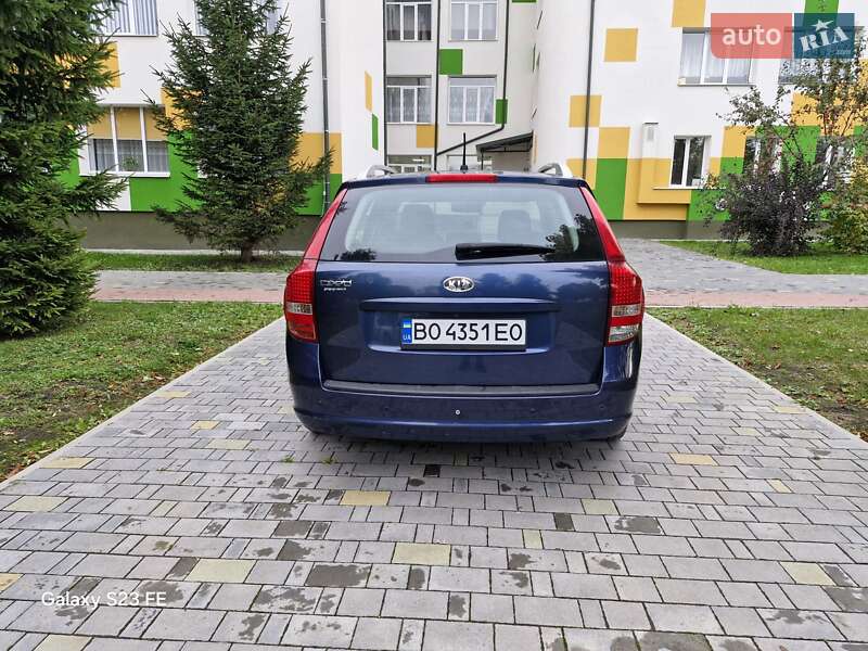 Универсал Kia Ceed 2010 в Тернополе