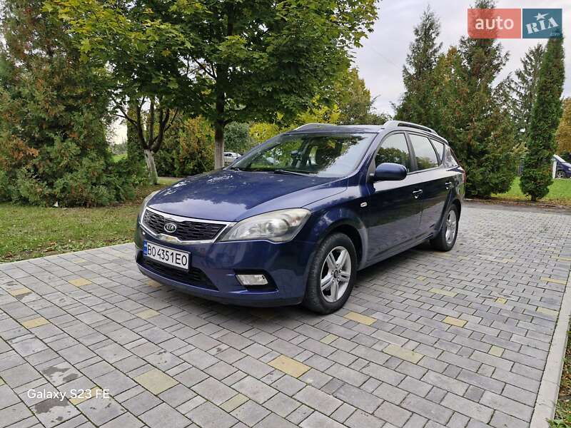 Универсал Kia Ceed 2010 в Тернополе