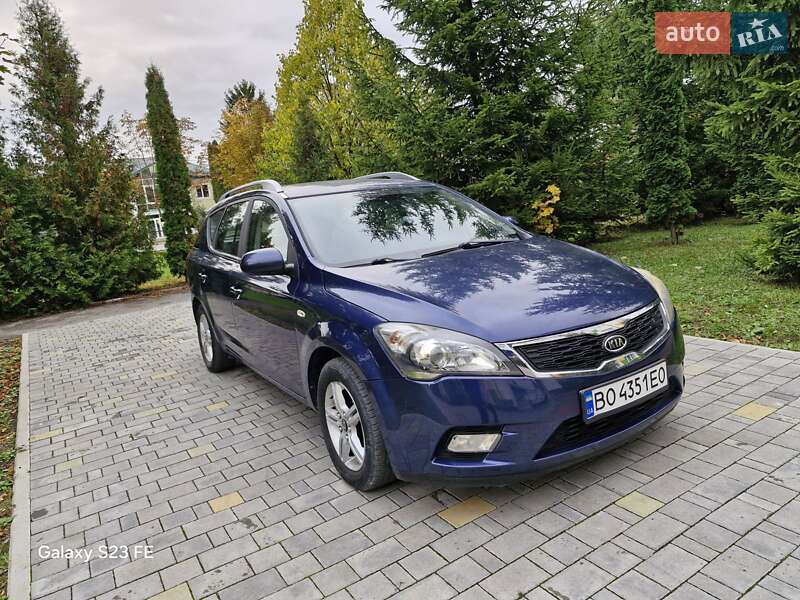 Универсал Kia Ceed 2010 в Тернополе