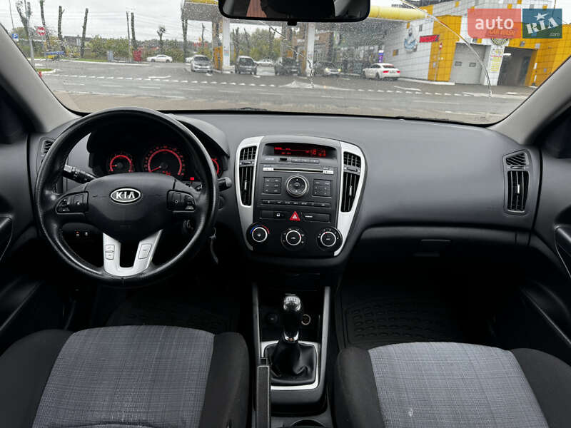 Универсал Kia Ceed 2009 в Киеве