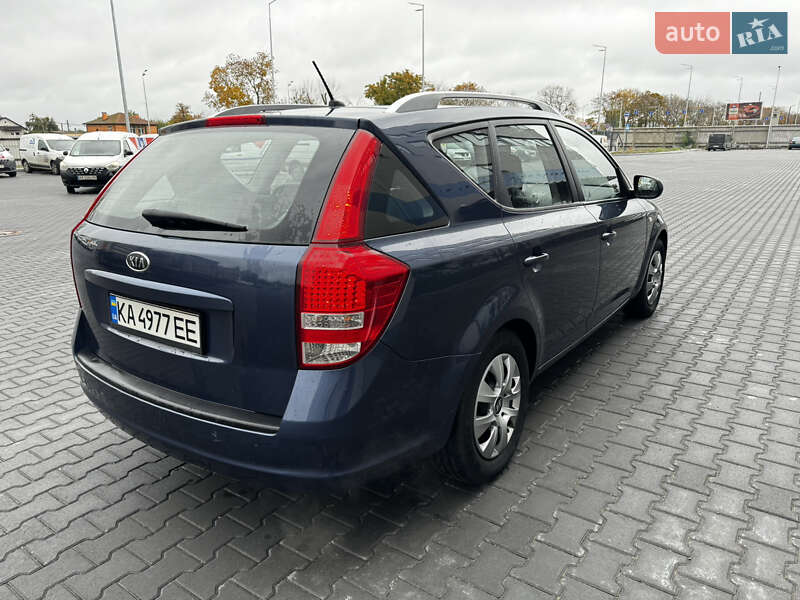 Универсал Kia Ceed 2009 в Киеве