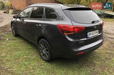 Універсал Kia Ceed 2012 в  фото 13 Універсал Kia Ceed 2012 в