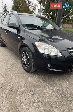 Универсал Kia Ceed 2009 в Луцке