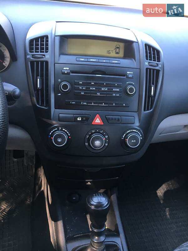 Універсал Kia Ceed 2009 в Києві фото 8 Універсал Kia Ceed 2009 в Києві