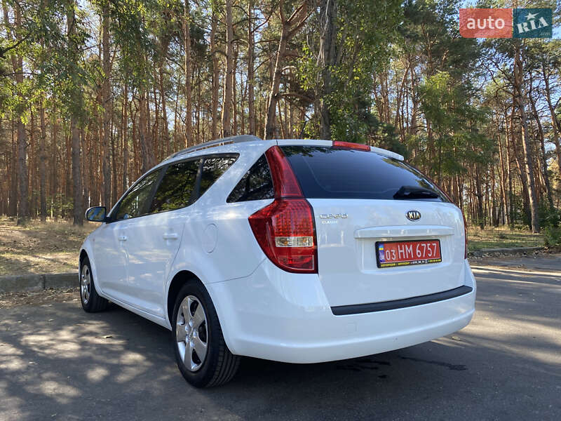 Универсал Kia Ceed 2009 в Николаеве