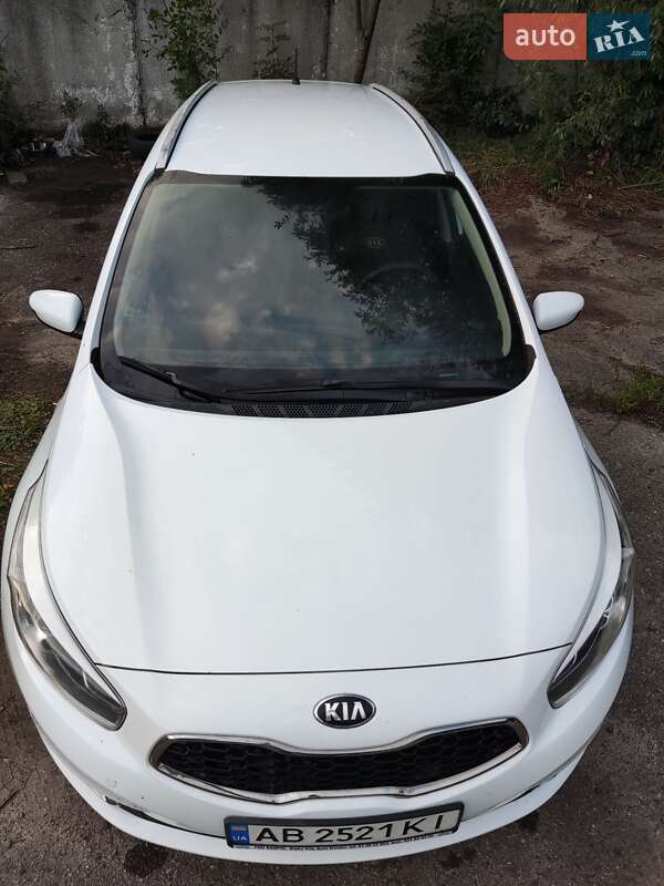 Универсал Kia Ceed 2015 в Львове