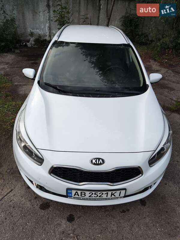 Универсал Kia Ceed 2015 в Львове