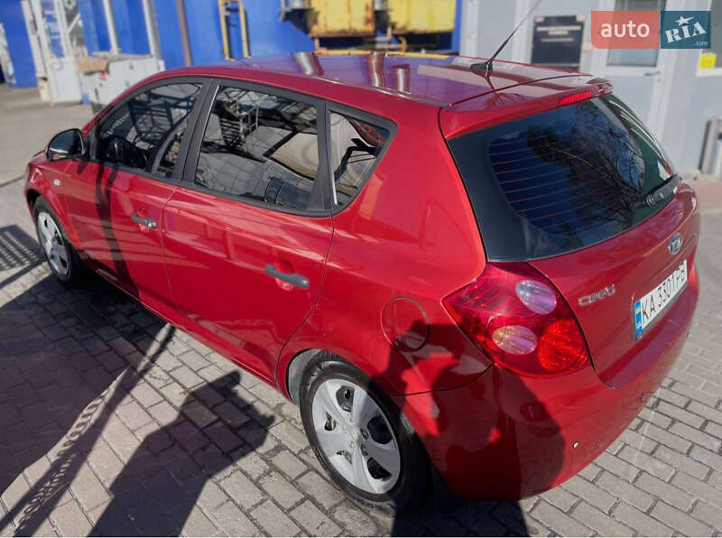 Хэтчбек Kia Ceed 2007 в Киеве фото 11 Хэтчбек Kia Ceed 2007 в Киеве