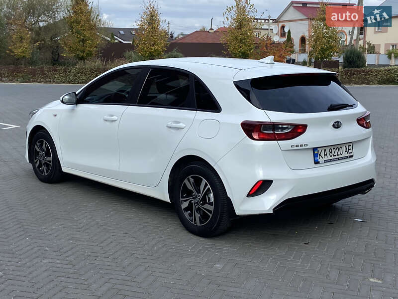 Хетчбек Kia Ceed 2019 в Києві фото 4 Хетчбек Kia Ceed 2019 в Києві