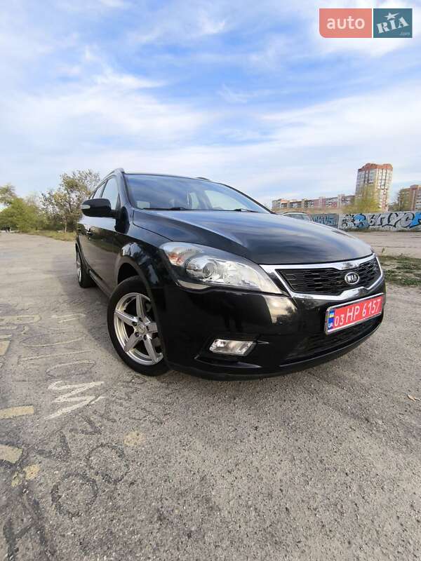 Універсал Kia Ceed 2012 в Запоріжжі