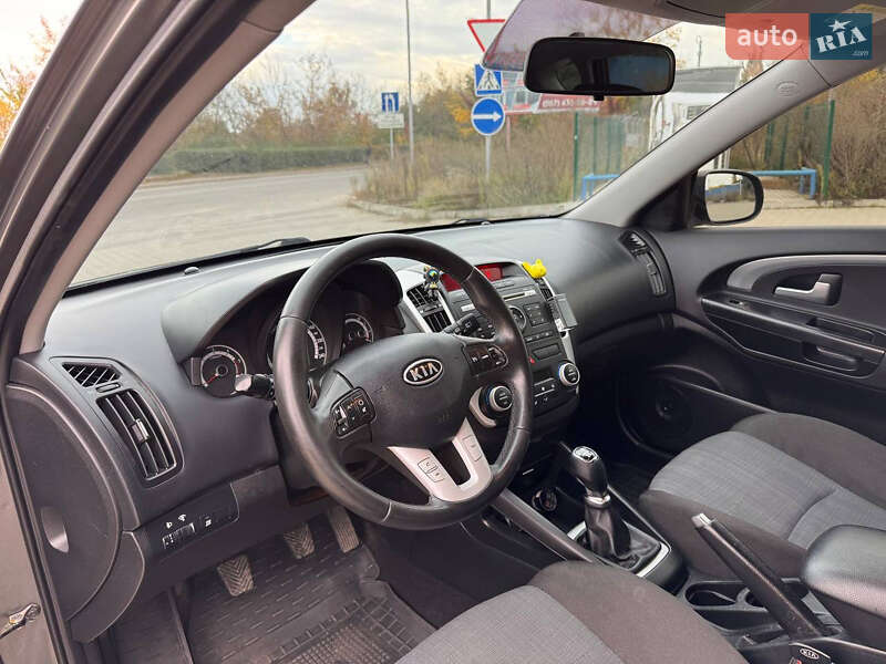 Универсал Kia Ceed 2010 в Жмеринке фото 33 Универсал Kia Ceed 2010 в Жмеринке