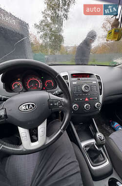 Універсал Kia Ceed 2011 в  фото 12 Універсал Kia Ceed 2011 в