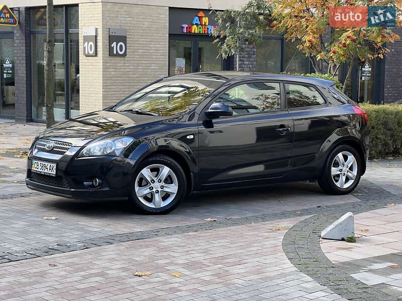 Хэтчбек Kia Ceed 2008 в Киеве фото 6 Хэтчбек Kia Ceed 2008 в Киеве