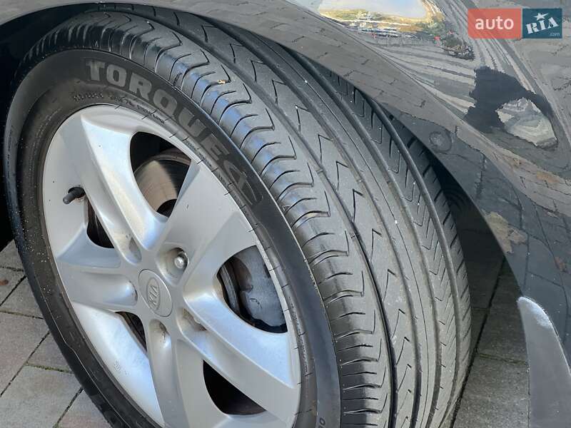 Хэтчбек Kia Ceed 2008 в Киеве фото 10 Хэтчбек Kia Ceed 2008 в Киеве