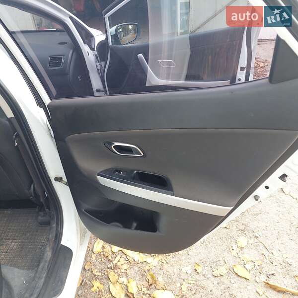 Хэтчбек Kia Ceed 2012 в Одессе