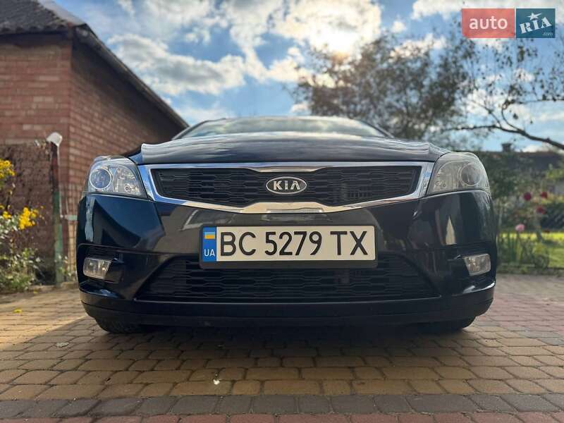 Kia Ceed 2011