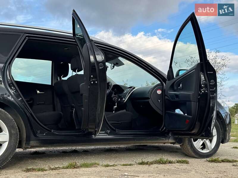 Универсал Kia Ceed 2011 в Новом Роздоле фото 22 Универсал Kia Ceed 2011 в Новом Роздоле