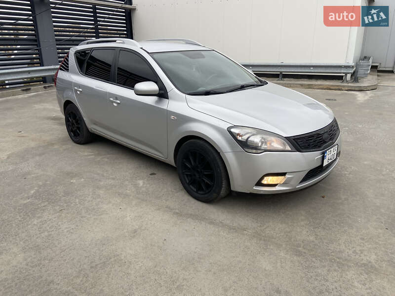 Універсал Kia Ceed 2010 в Києві фото 12 Універсал Kia Ceed 2010 в Києві