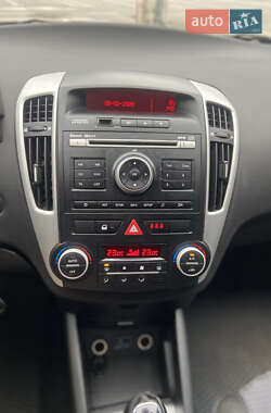 Универсал Kia Ceed 2010 в 