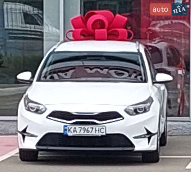Универсал Kia Ceed 2022 в Киеве фото 10 Универсал Kia Ceed 2022 в Киеве