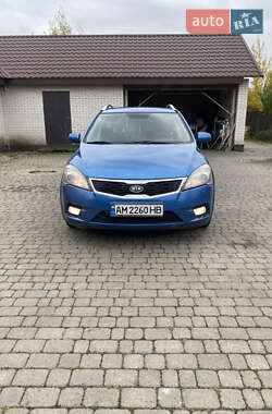 Універсал Kia Ceed 2010 в  фото 2 Універсал Kia Ceed 2010 в